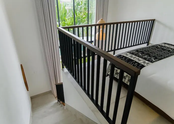 Sunset Loft Seminyak, Bali Apartahotel 3*