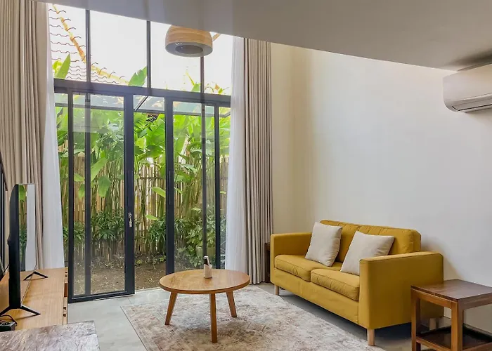 Sunset Loft Seminyak, Bali 3*